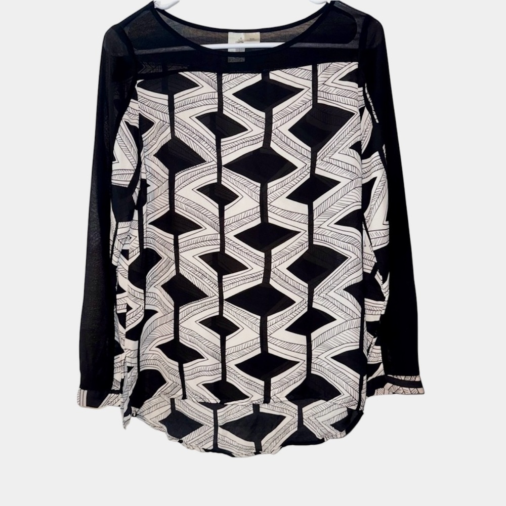 Francesca’s Black/White Flowy High Low Blouse, Size Small